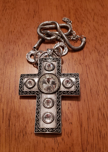 Eyes to the Crystal Palace of Virgin Mary, Youtube