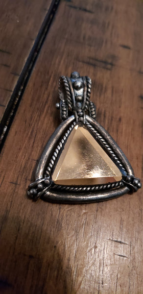 Scrying Pyramid, Youtube Steve