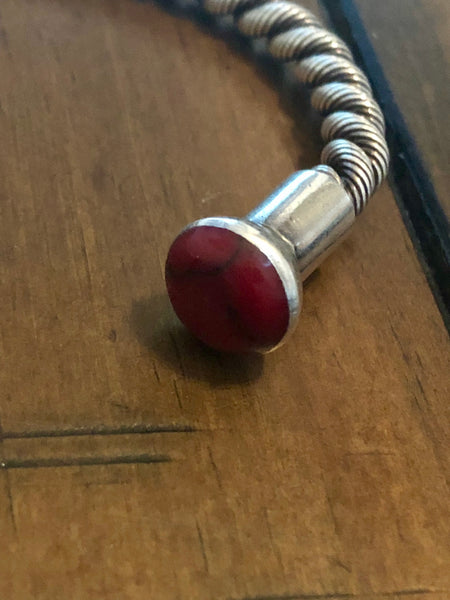 BLOOD PULSE CONNECTION ( underground auction)