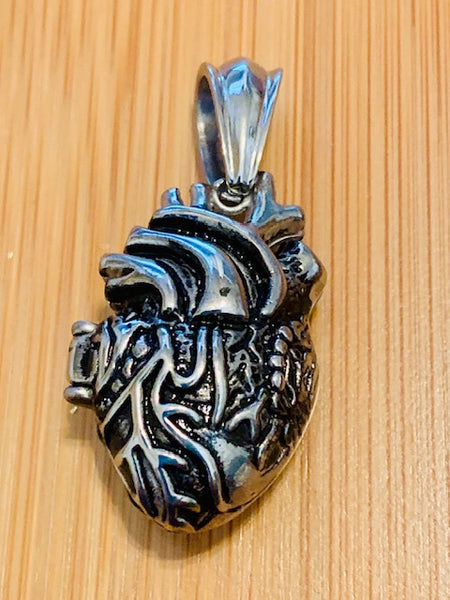 Voodoo Spell Heart