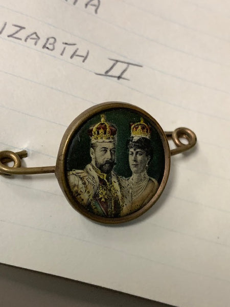 Antique Pin w/A Picture of King George V and Queen Mary of Teck: Royal Illuminati Bloodlines of Wealth