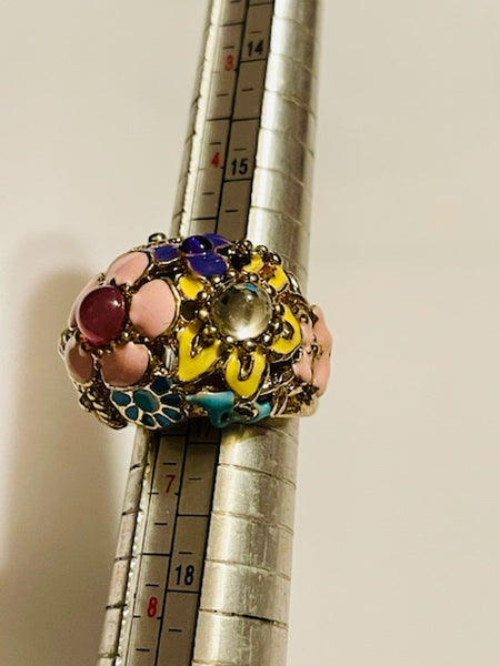Quadrilateral Wealth Ring