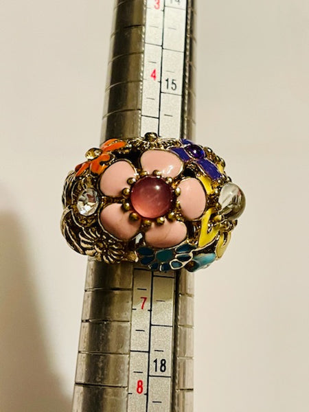 Quadrilateral Wealth Ring