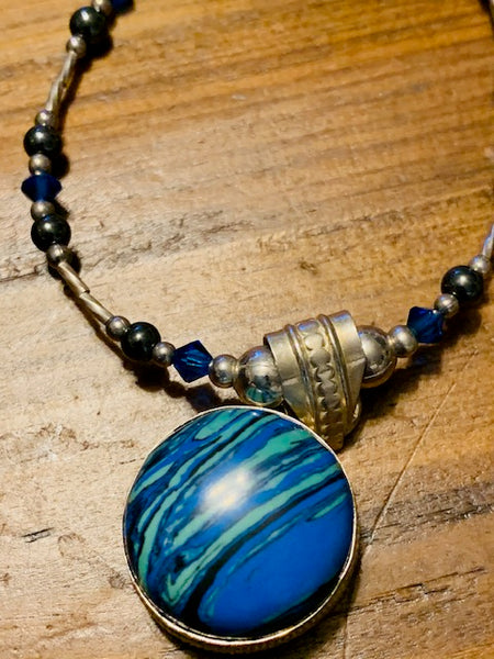 FLASH SALE:  HE'S GOT THE WHOLE WORLD IN HIS HANDS