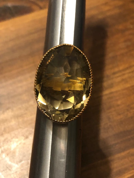 Costume Ring With Green Stone; Atlantean Wealth Healing