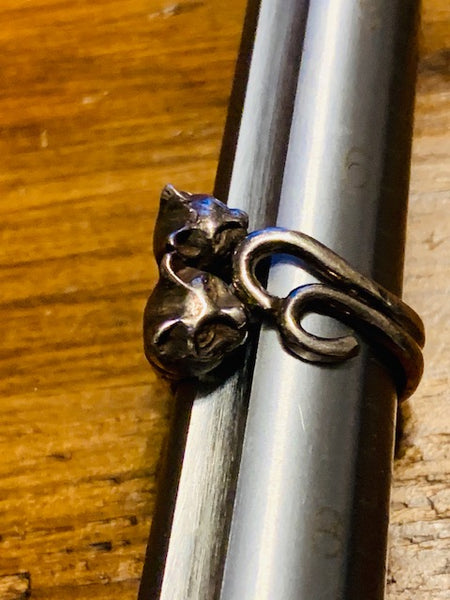 Gemini Witches Cat Familiar RIng-- Because 2 are Better Than 1