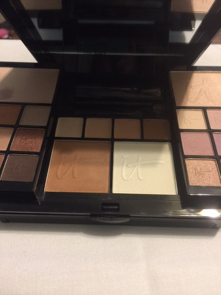 IT COSMETICS HUGE SET, EVERYTHING!
