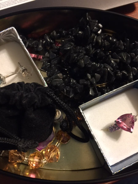 THE MYSTERIOUS BOX FROM PARIS, ALL YOUR NEEDS IN ONE BOX