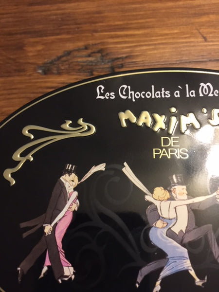 THE MYSTERIOUS BOX FROM PARIS, ALL YOUR NEEDS IN ONE BOX