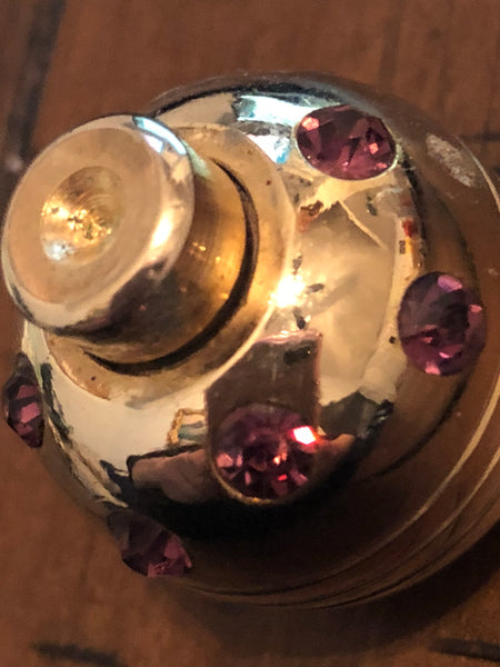 SNOW WHITES BAUBLE OF TOIL AND NO TROUBLE