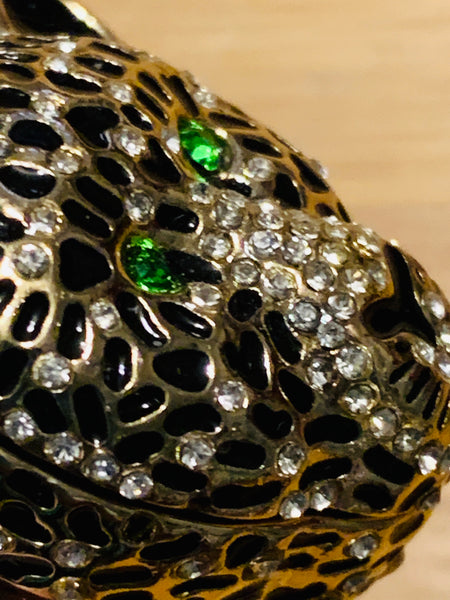 PowerKiss Kitty green eyes gold tone